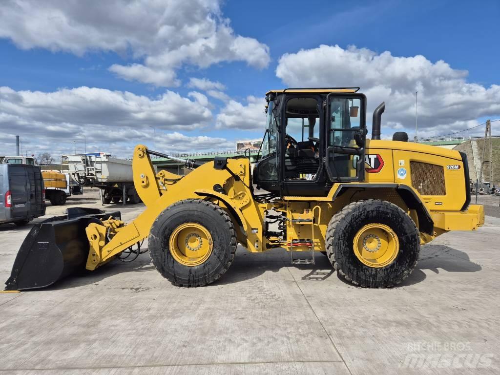 CAT 926M 輪胎式裝載機