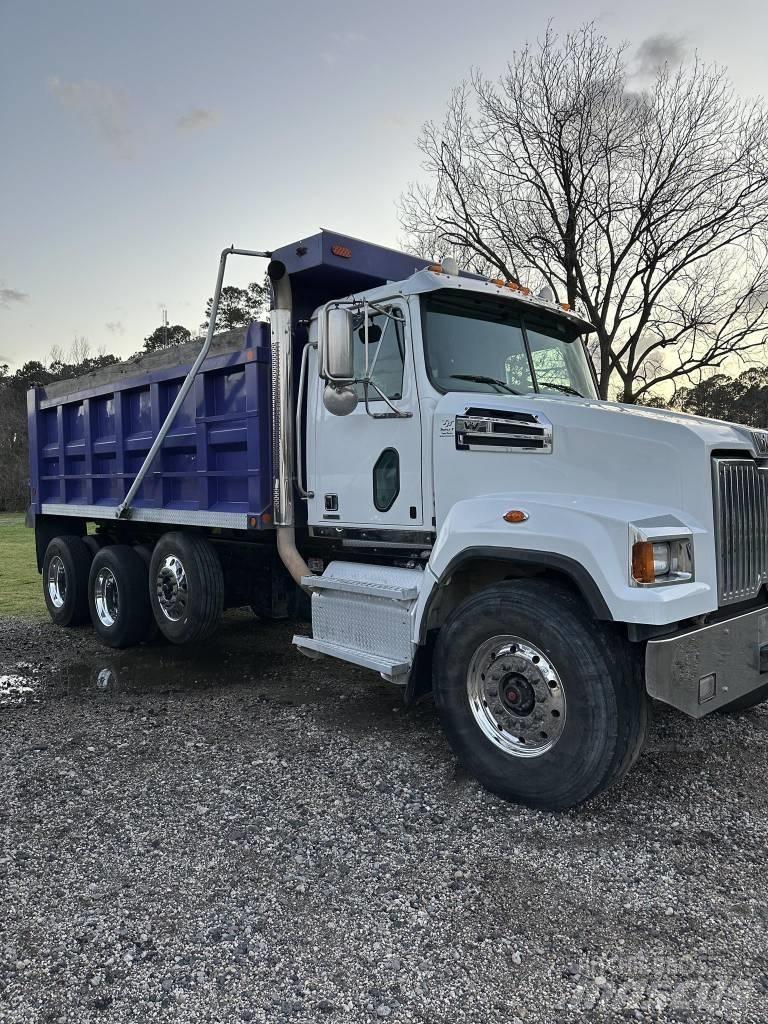 Western Star 4700 傾卸式卡車