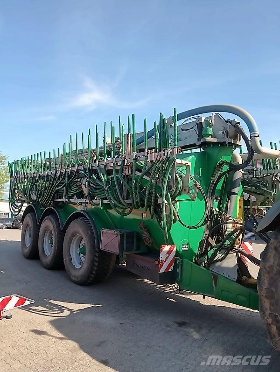 Samson PG 25 水肥車