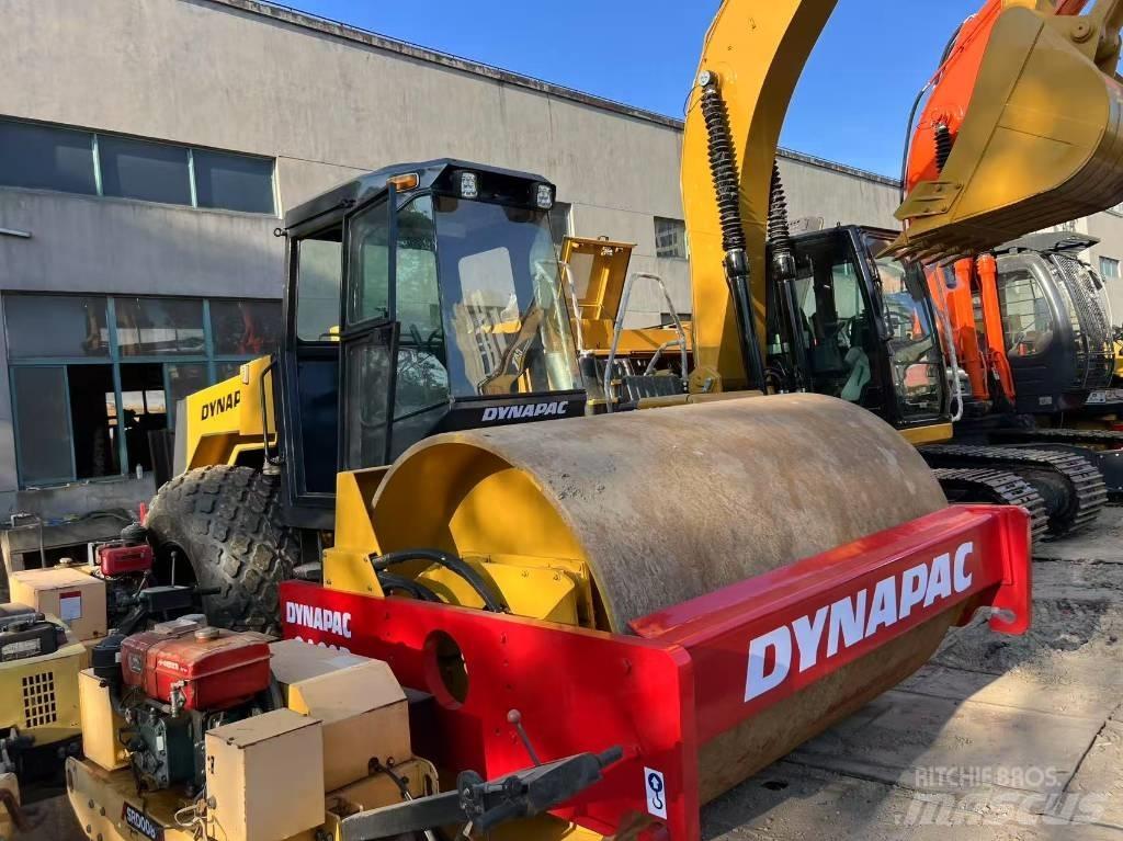 Dynapac CA 30 D 單輪滾壓機