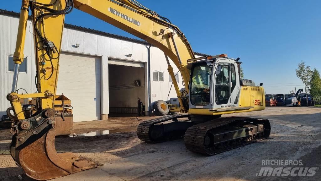 New Holland E 215 B 履帶式 挖土機/掘鑿機/挖掘機