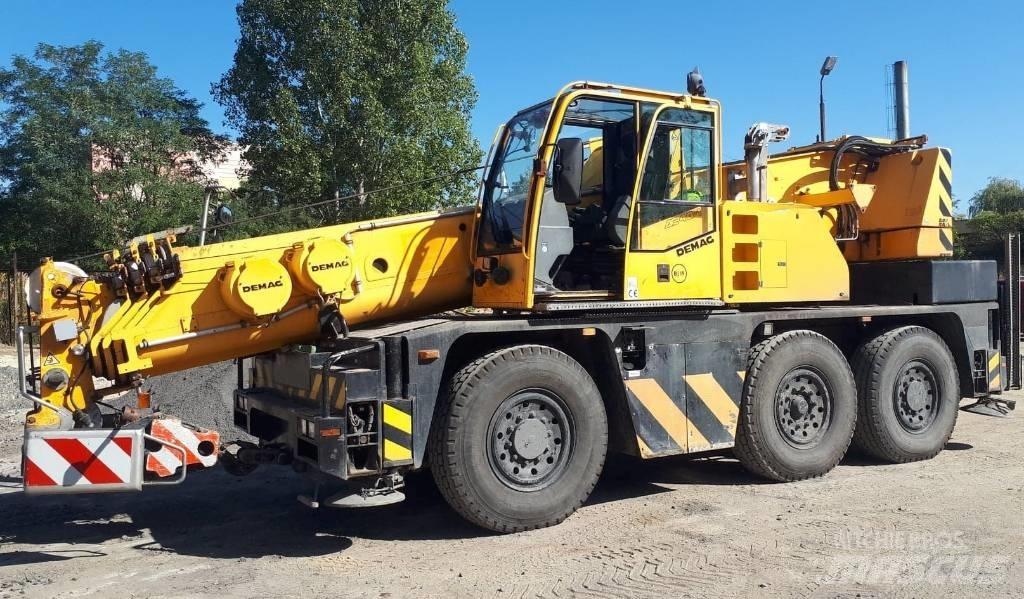 Demag AC 40-1 City 全路面起重機/吊車