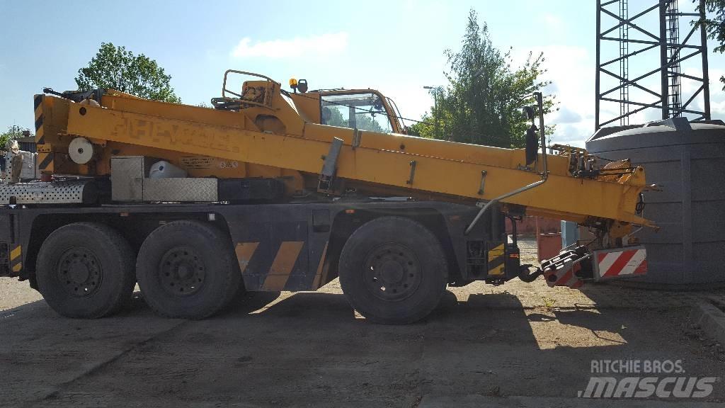 Demag AC 40-1 City 全路面起重機/吊車