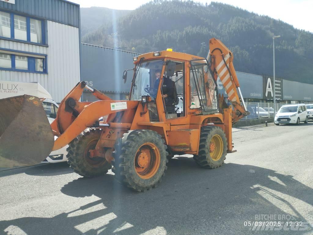 Venieri VF823B/1 反鏟裝載機