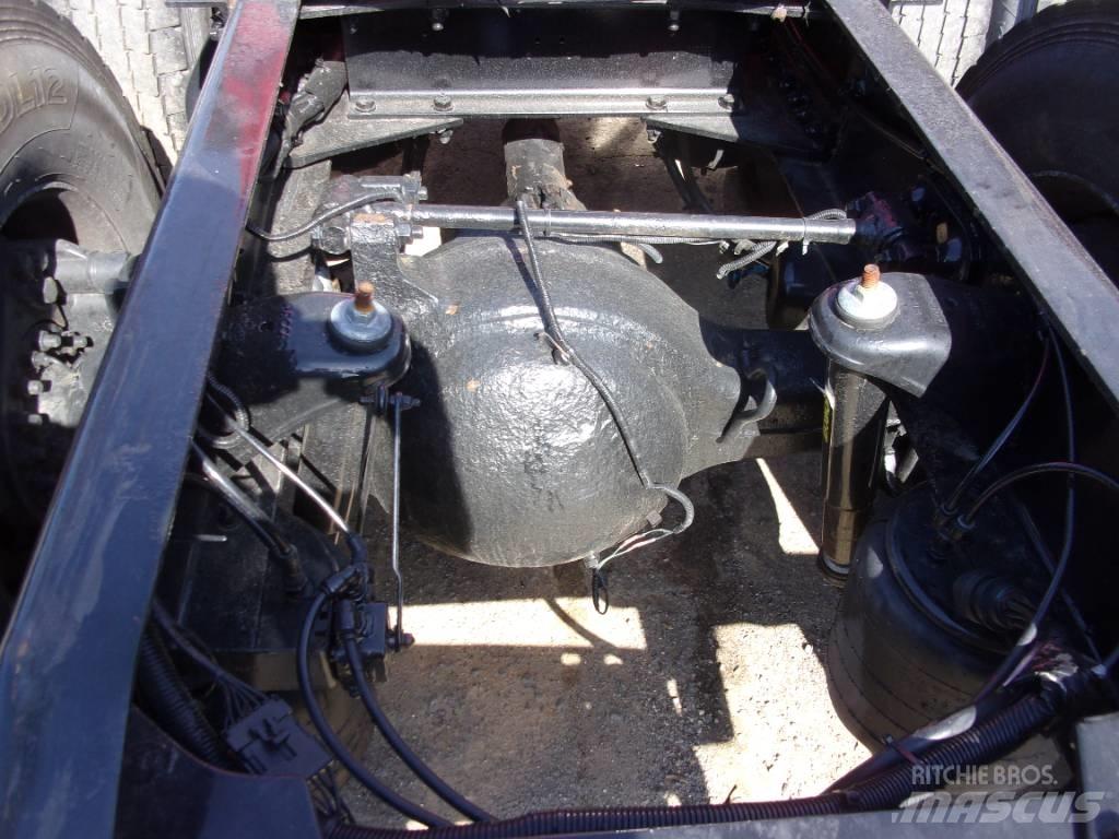 Kenworth T 800 曳引機組件