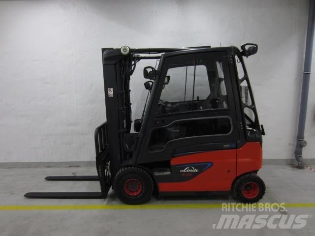 Linde E 25 電動堆高機