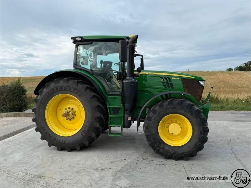 John Deere 6215R 曳引機