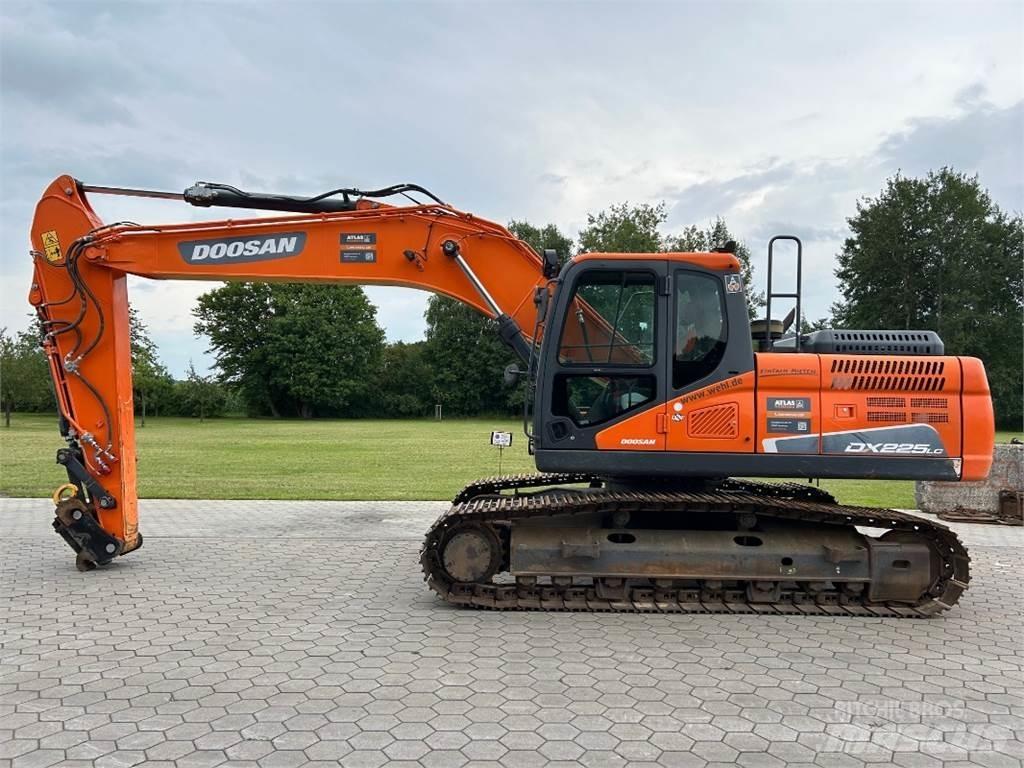 Doosan DX225LC-5 履帶式 挖土機/掘鑿機/挖掘機