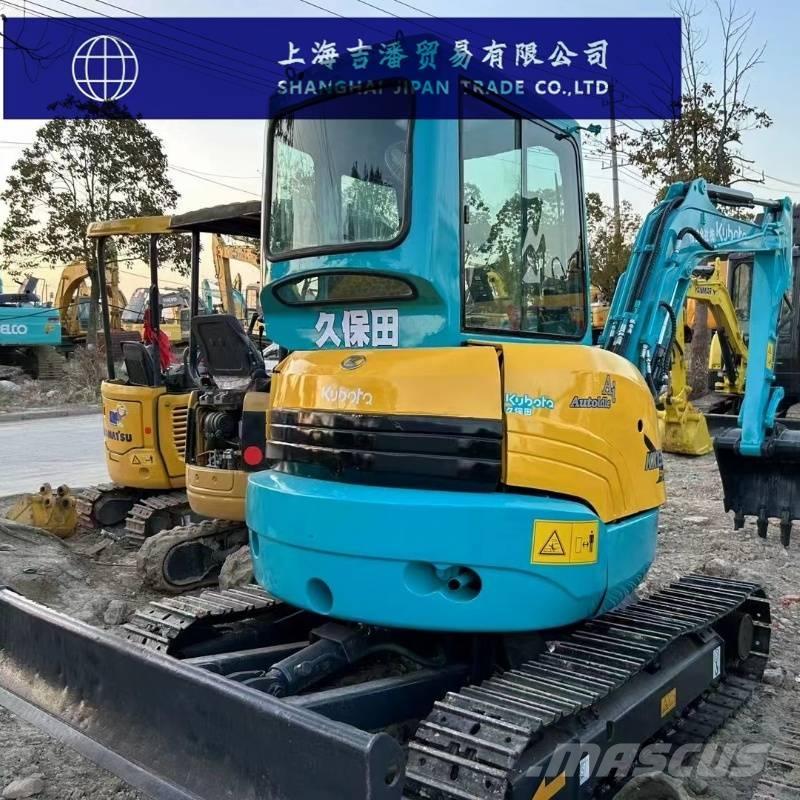 Kubota U 35 小型挖土機/掘鑿機<7t(小型挖掘機)