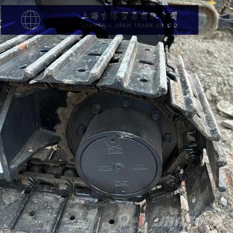 Kubota U 35 小型挖土機/掘鑿機<7t(小型挖掘機)