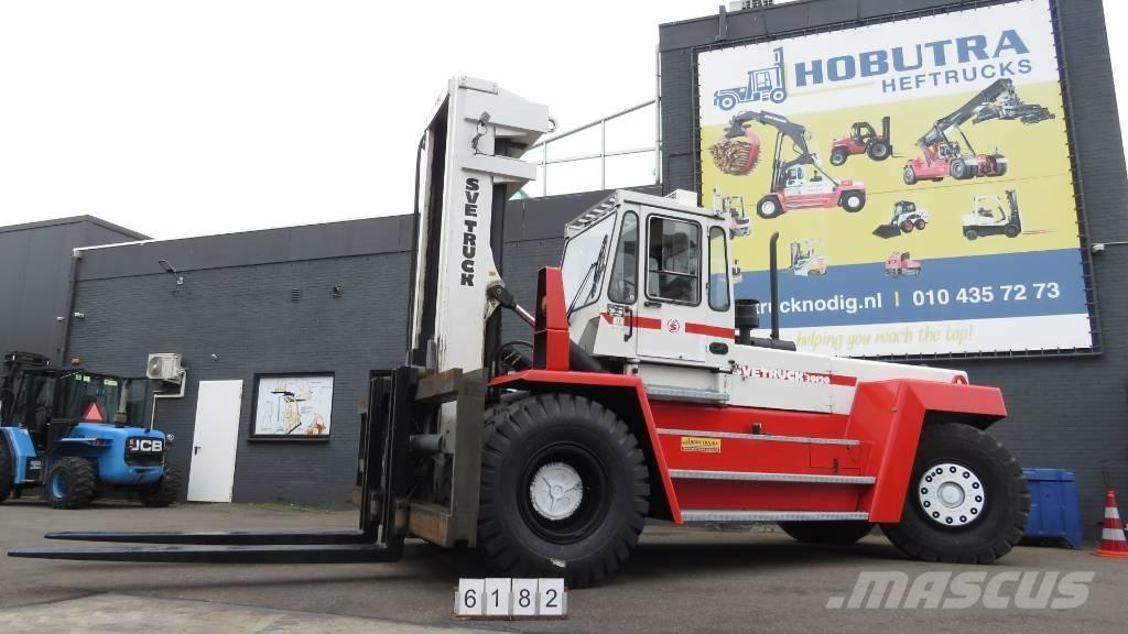 Svetruck 30120/46 柴油卡車