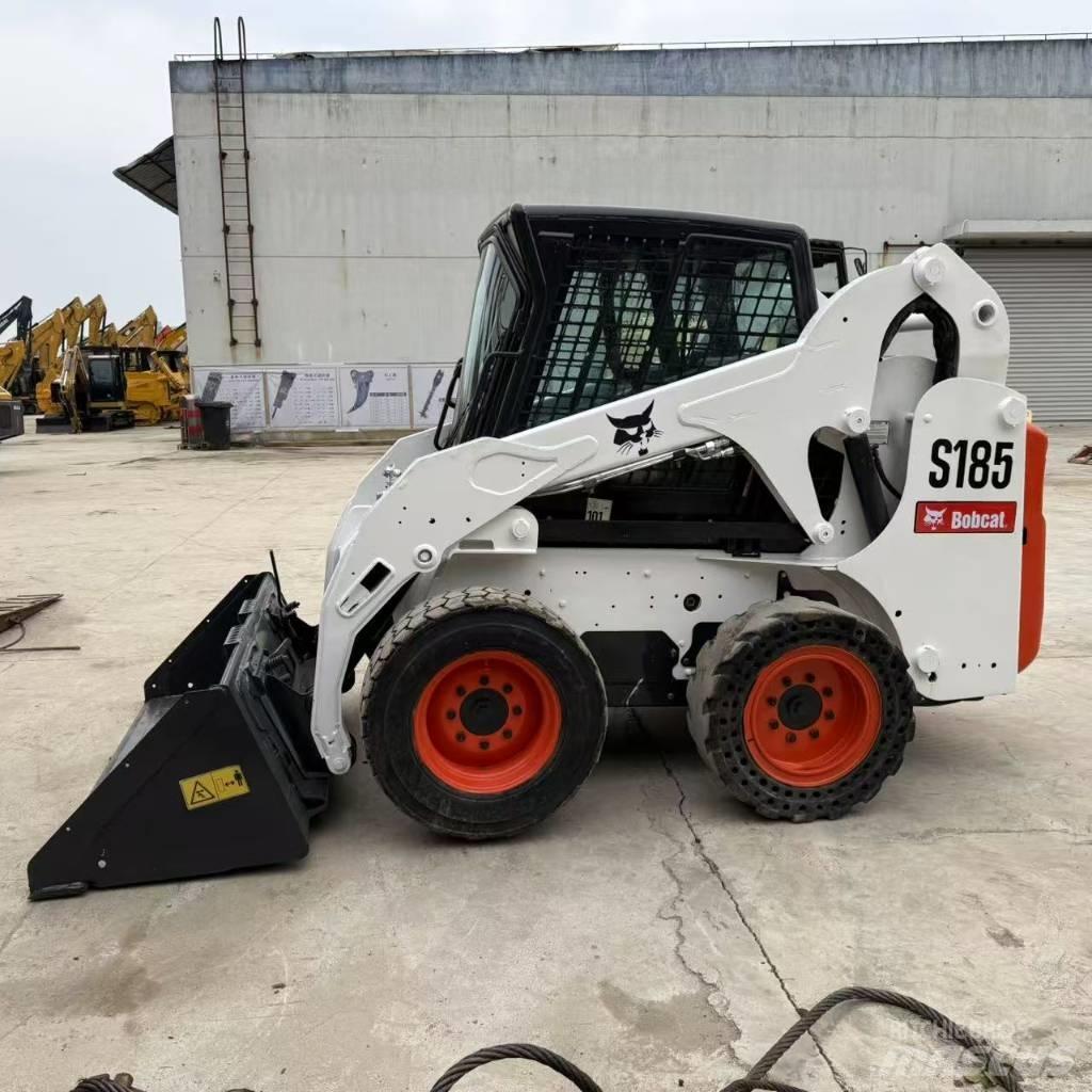 Bobcat S 185 滑移轉向裝載機