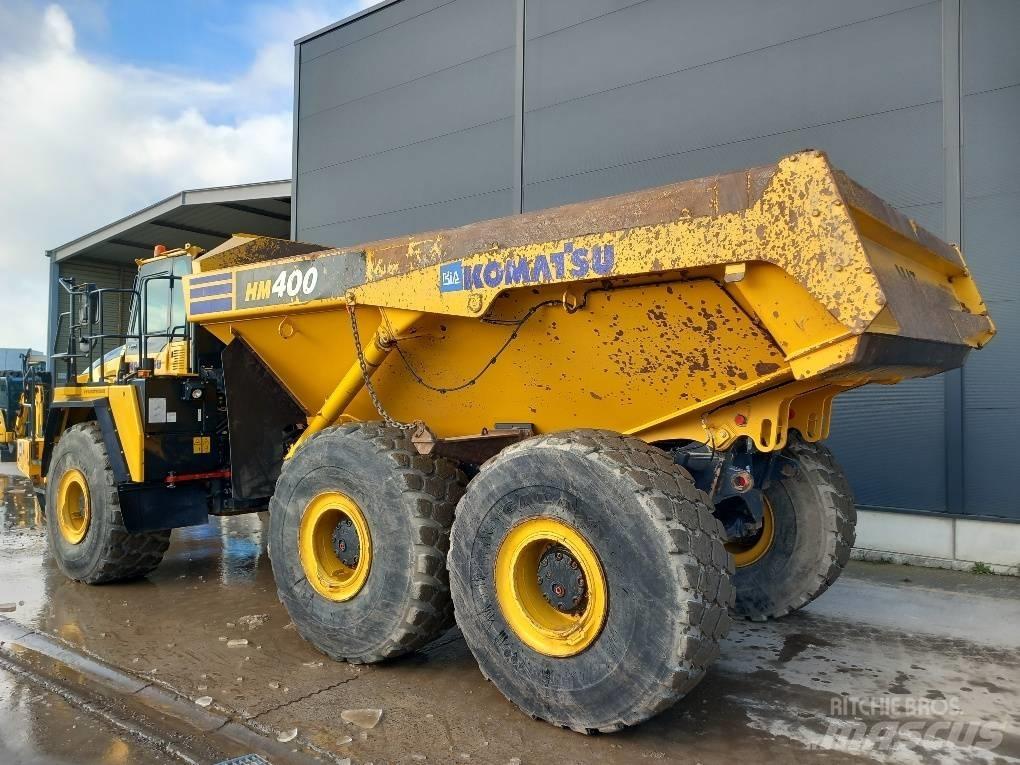 Komatsu HM400-5E0 鉸接式起吊車