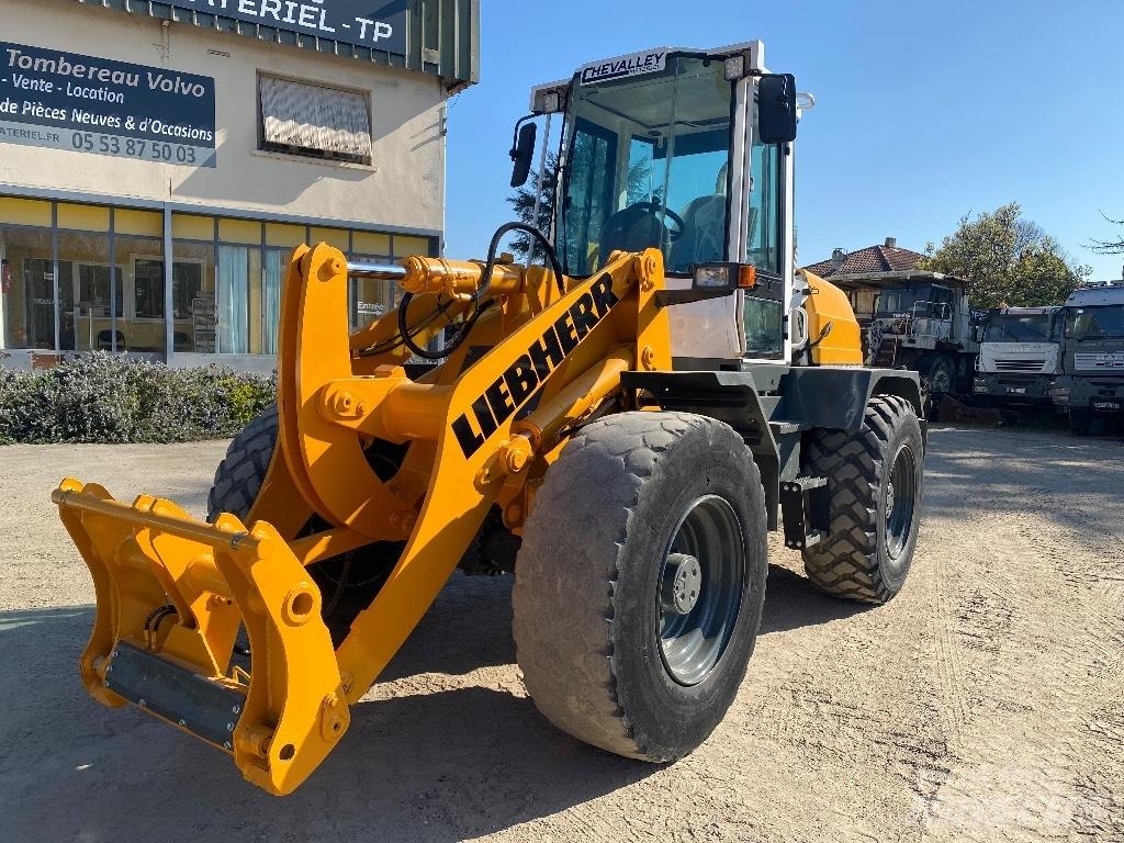 Liebherr L514 輪胎式裝載機