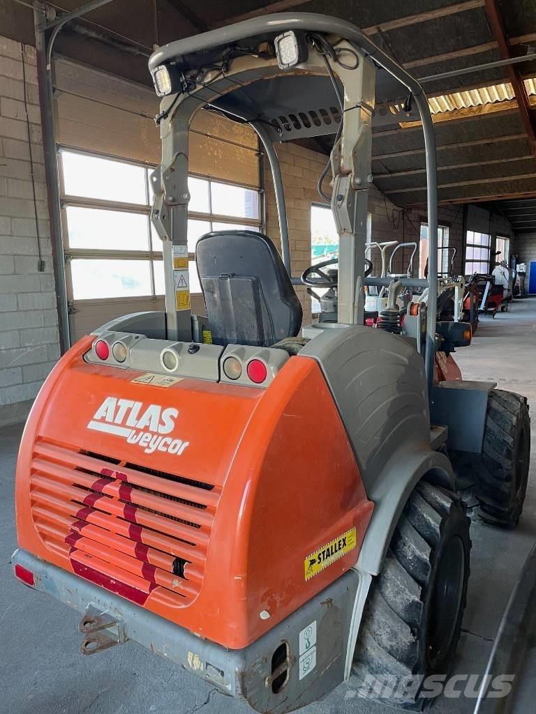 Atlas AR35 小型裝載機