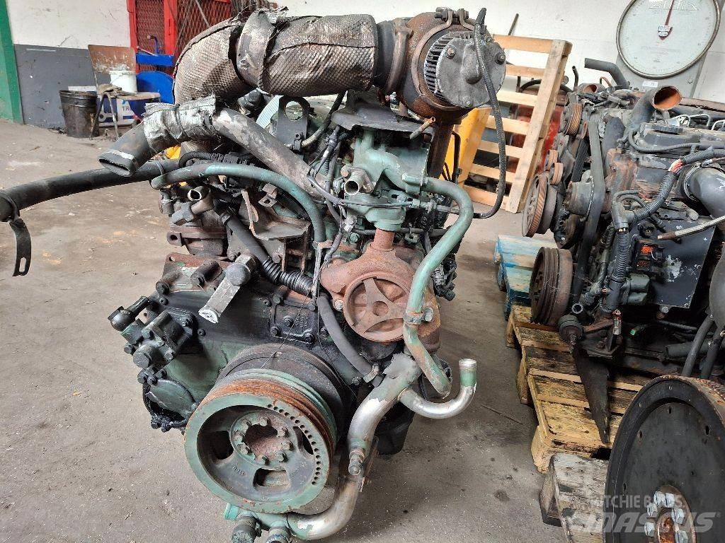 Volvo D7C275 引擎/發動機
