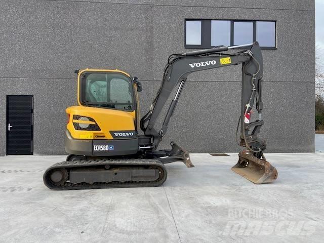 Volvo ECR 58 D 小型挖土機/掘鑿機<7t(小型挖掘機)