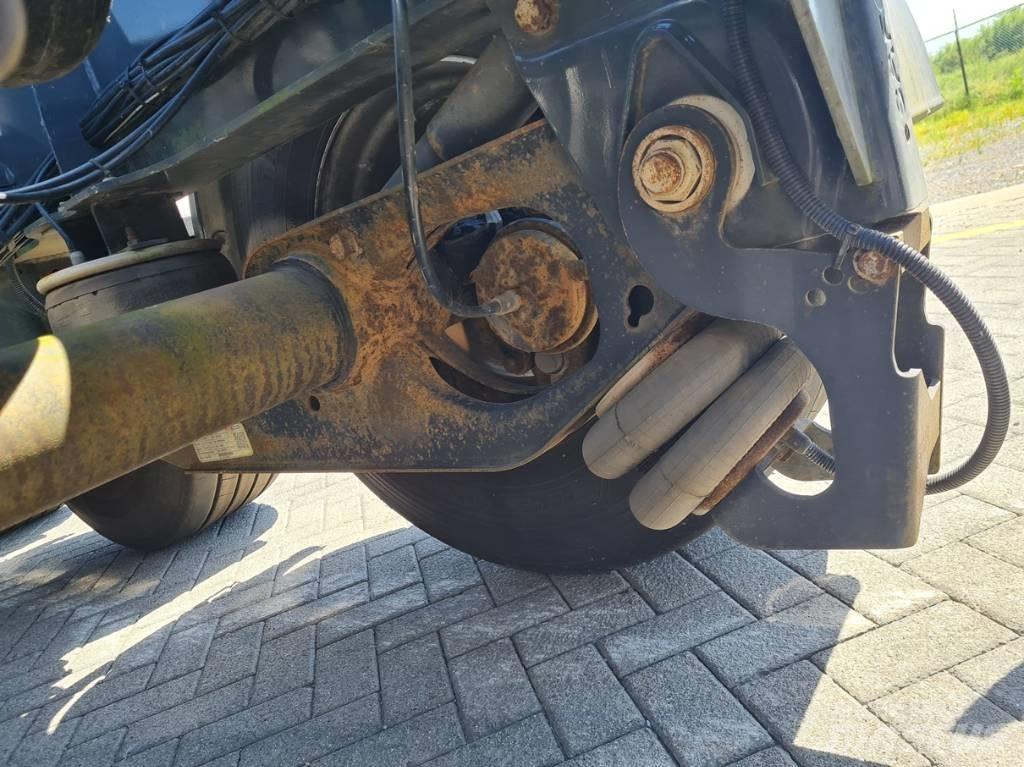 Wielton NS-3 貨櫃框架半拖車