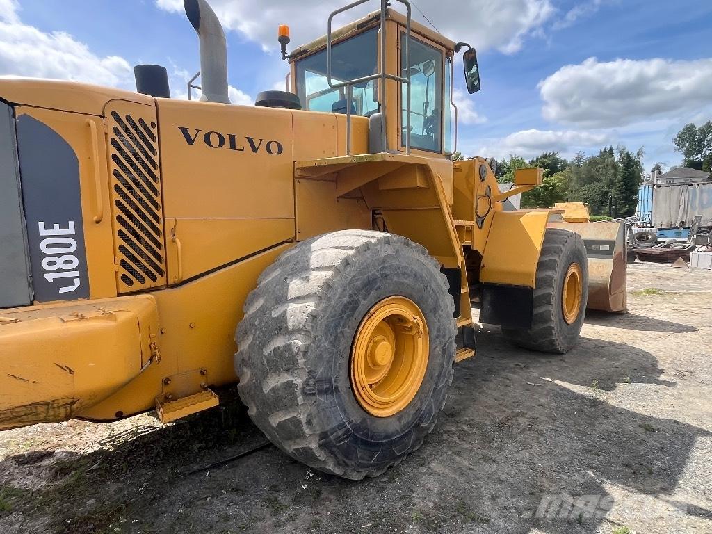 Volvo L 180 E 輪胎式裝載機