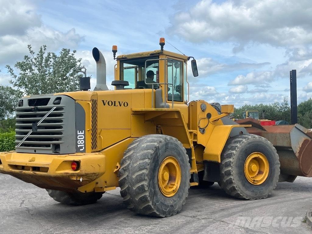 Volvo L 180 E 輪胎式裝載機