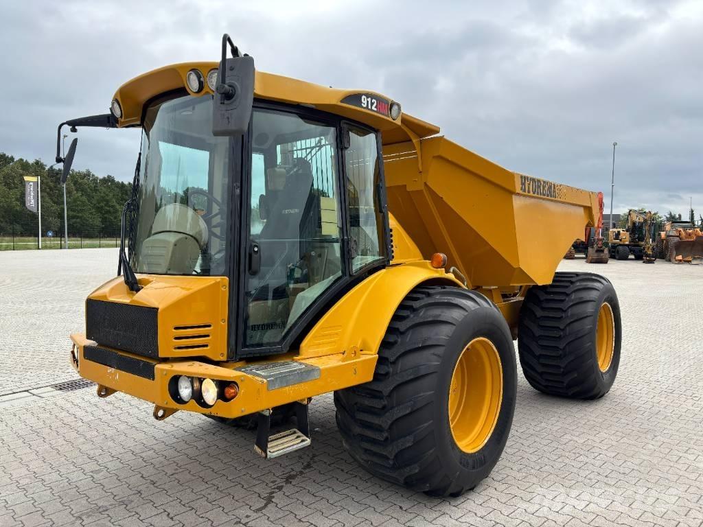 Hydrema 912 HM 鉸接式起吊車
