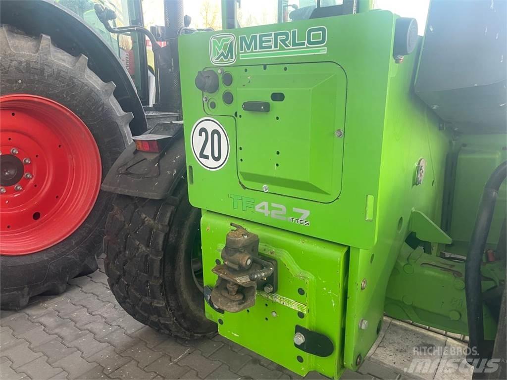 Merlo TF 42.7 農業用伸縮臂裝載機