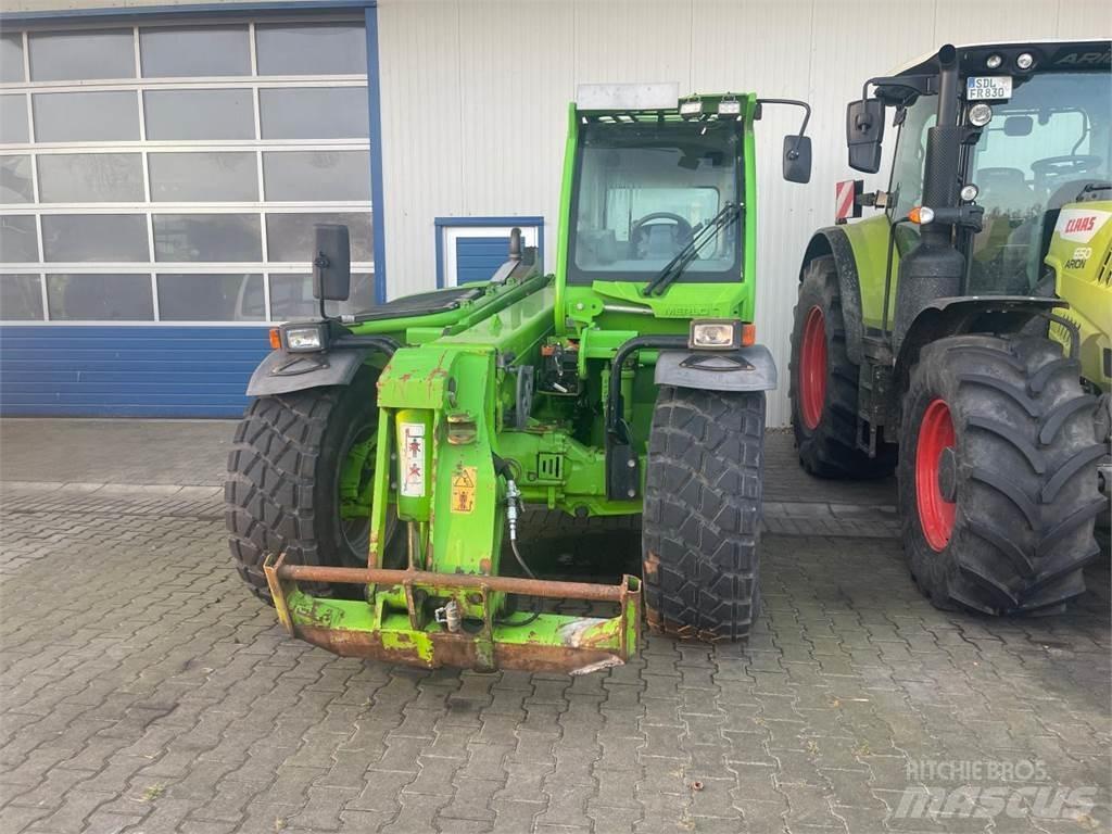 Merlo TF 42.7 農業用伸縮臂裝載機