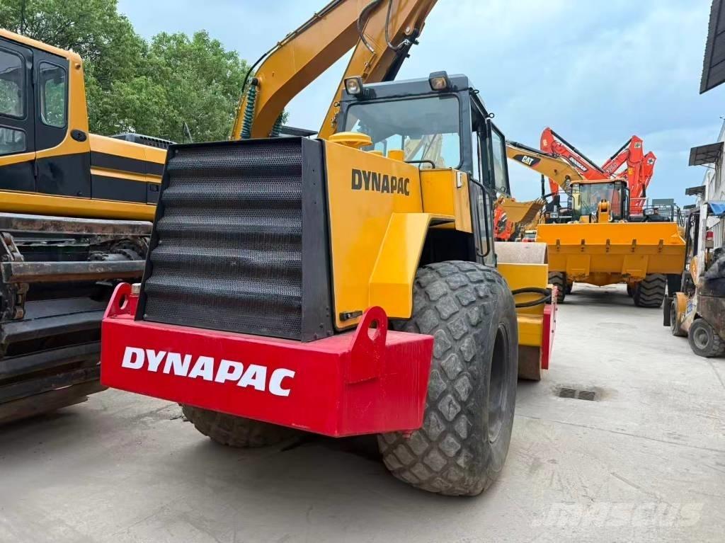 Dynapac CA 30 D 單輪滾壓機