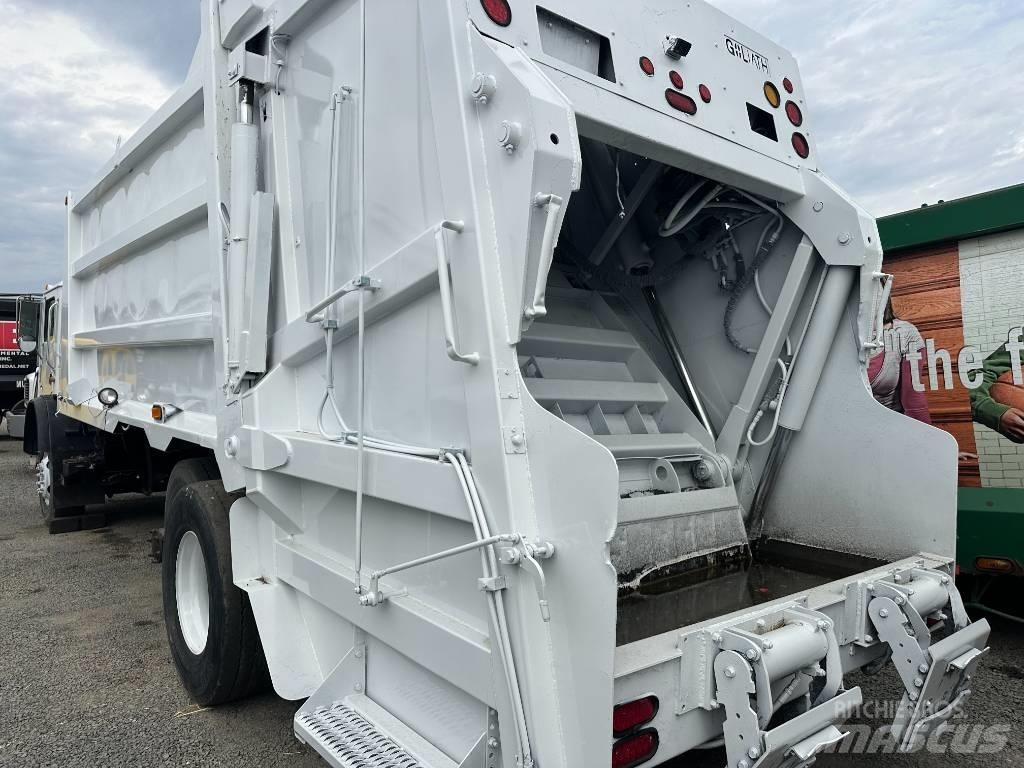 Mack MRU 垃圾車