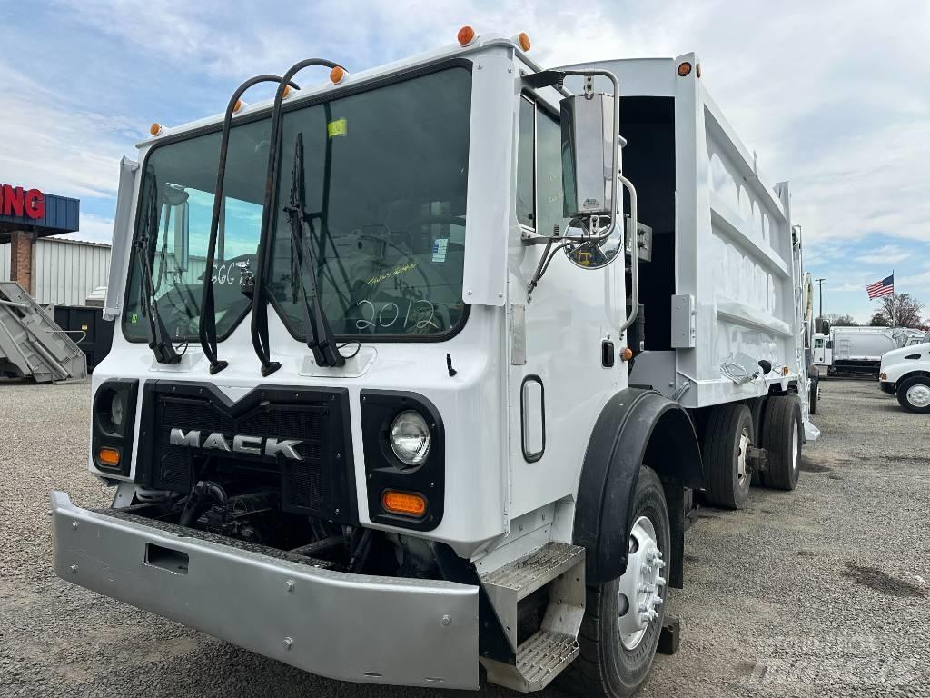 Mack MRU 垃圾車