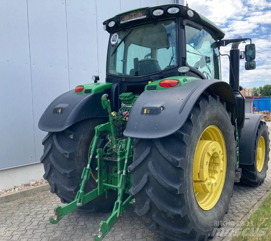 John Deere 6250R 曳引機