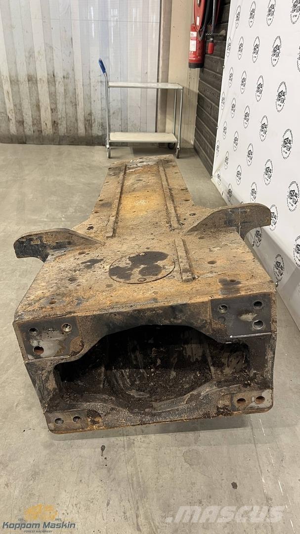 Komatsu 845 其他組件