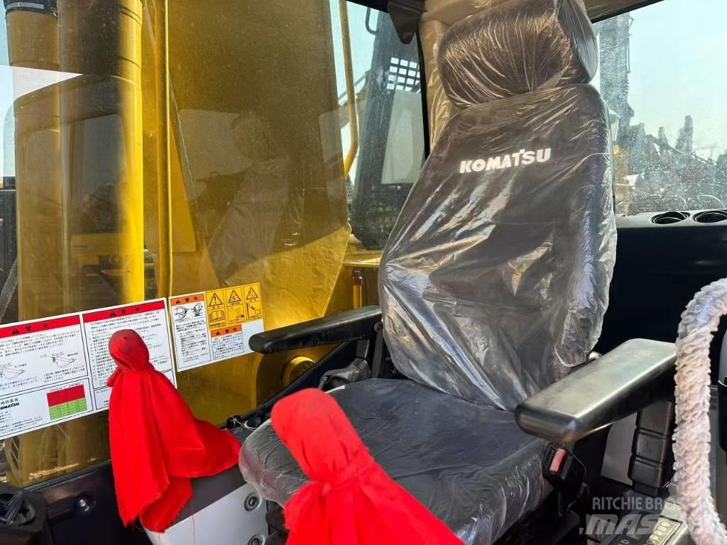 Komatsu PC 240 履帶式 挖土機/掘鑿機/挖掘機