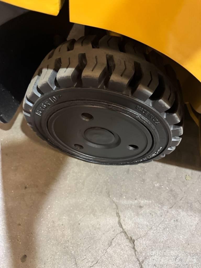 CAT FGC25N 堆高機(叉車)-其他