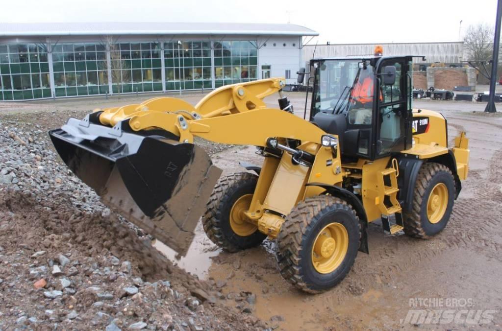 CAT 918 M UTHYRES 輪胎式裝載機