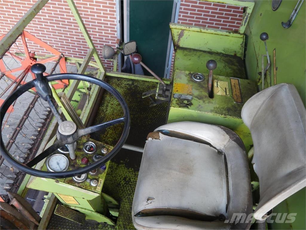 CLAAS Mercator 75 聯合收穫機