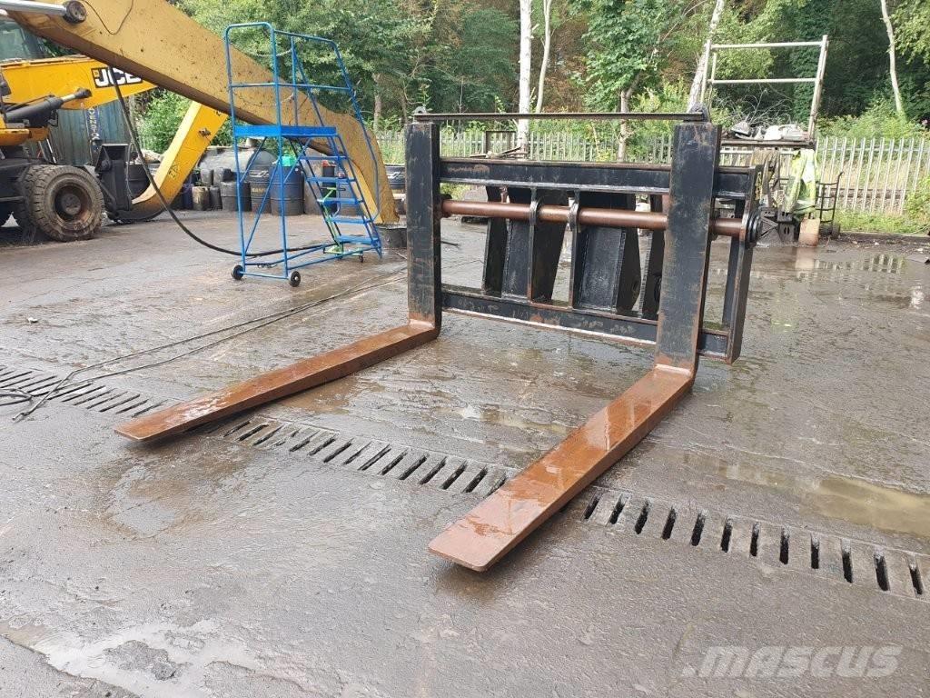 Volvo L 220 D 叉