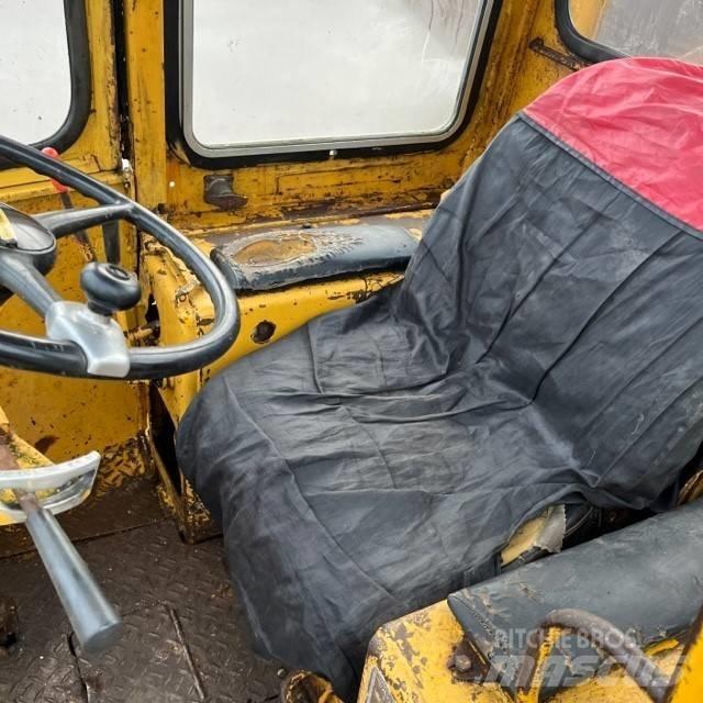 CAT 910 輪胎式裝載機