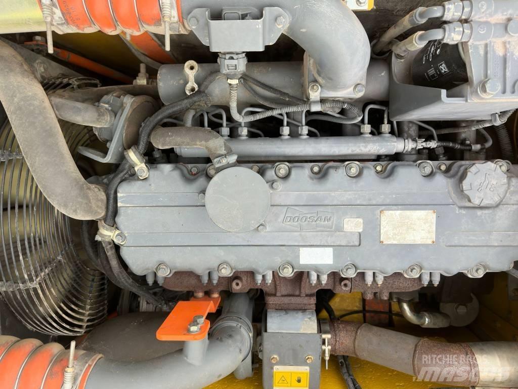 Doosan DX 160 WR 旋轉式挖土機/掘鑿機/挖掘機