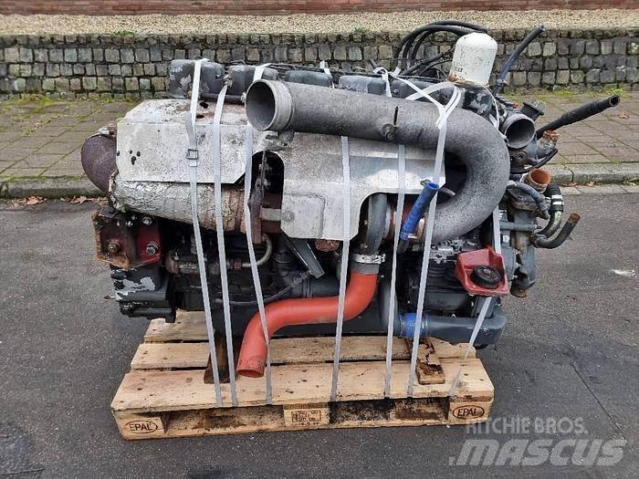 Renault 400 其他組件