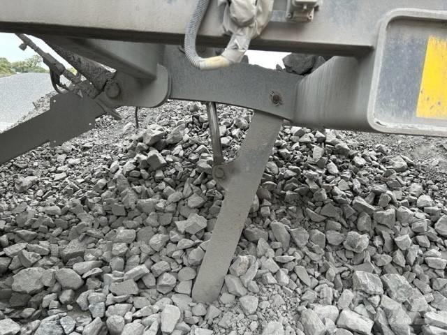 Metso LT 300 HP 移動式壓碎機
