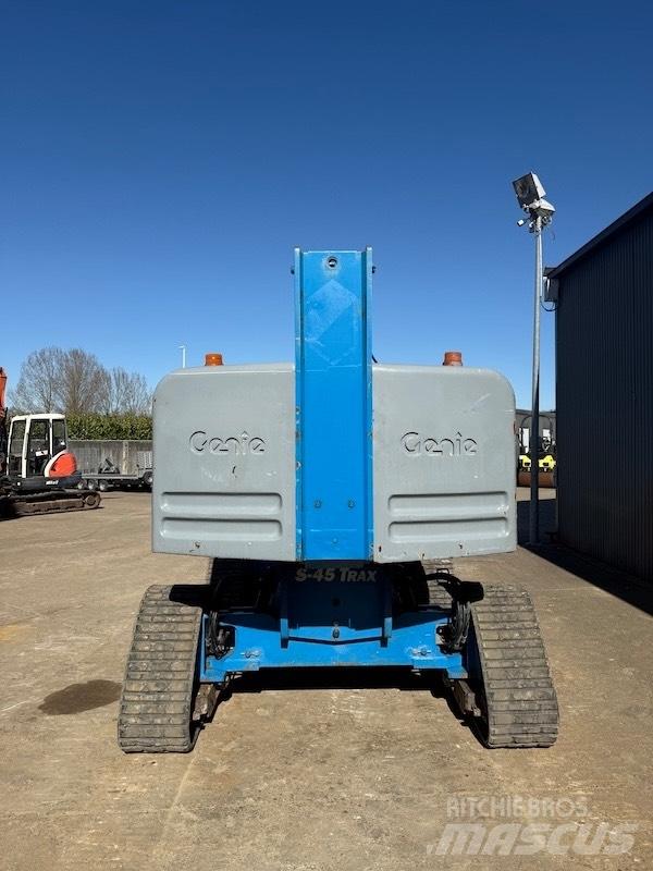 Genie S 45 Trax 伸縮臂高空作業車