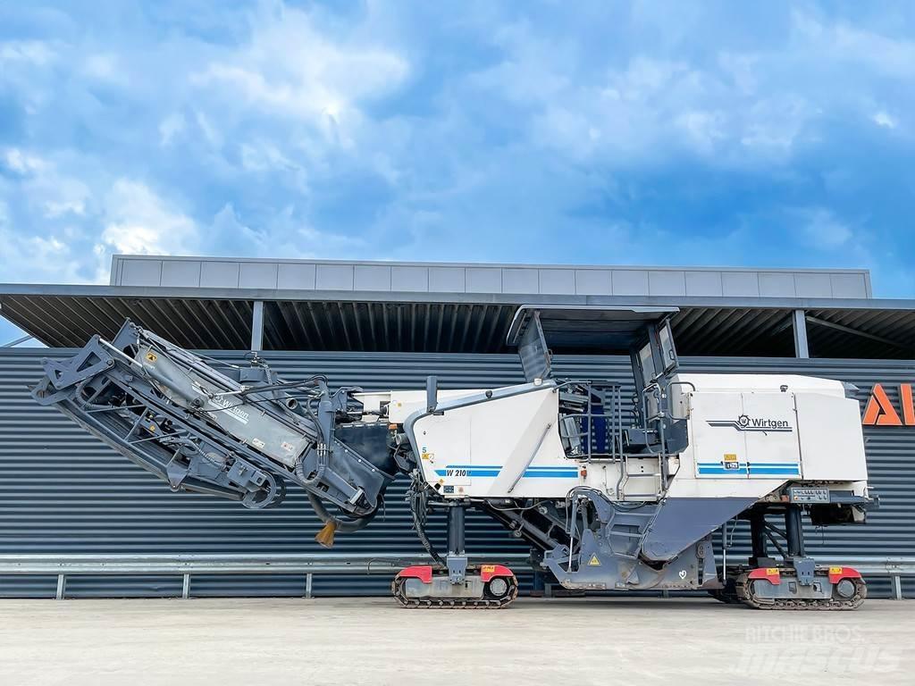 Wirtgen W 210 瀝青冷銑刨機/銑床