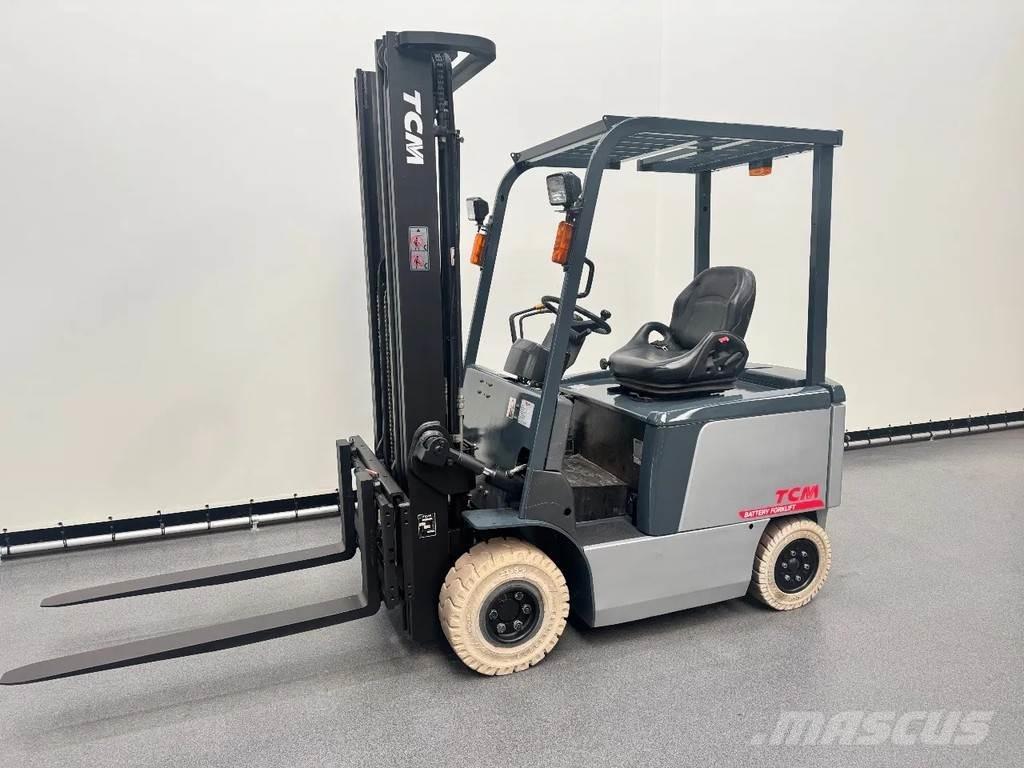 TCM FB25-7 電動堆高機