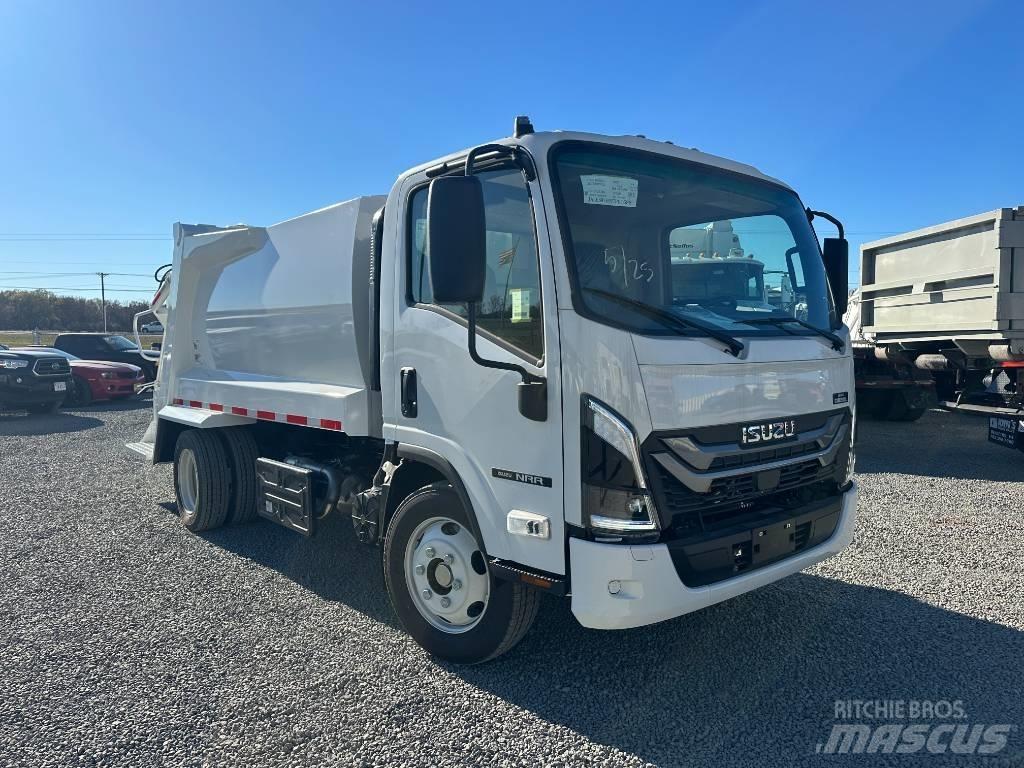 Isuzu NRR 垃圾車