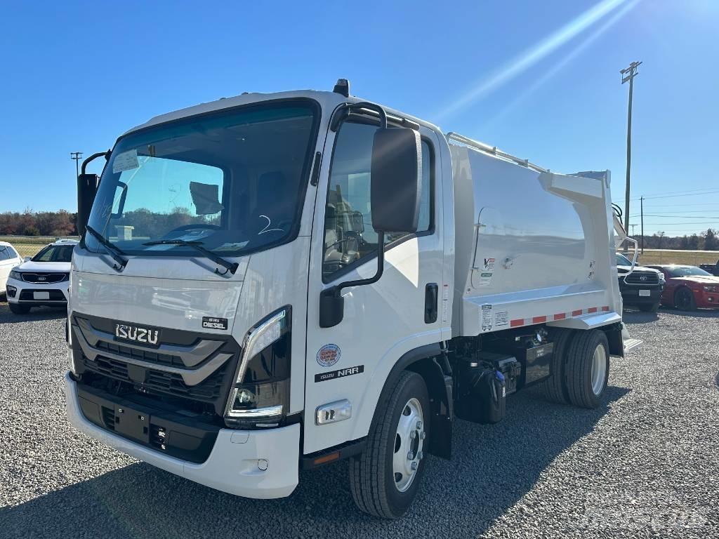 Isuzu NRR 垃圾車
