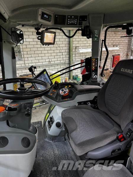 CLAAS AXION 830 曳引機