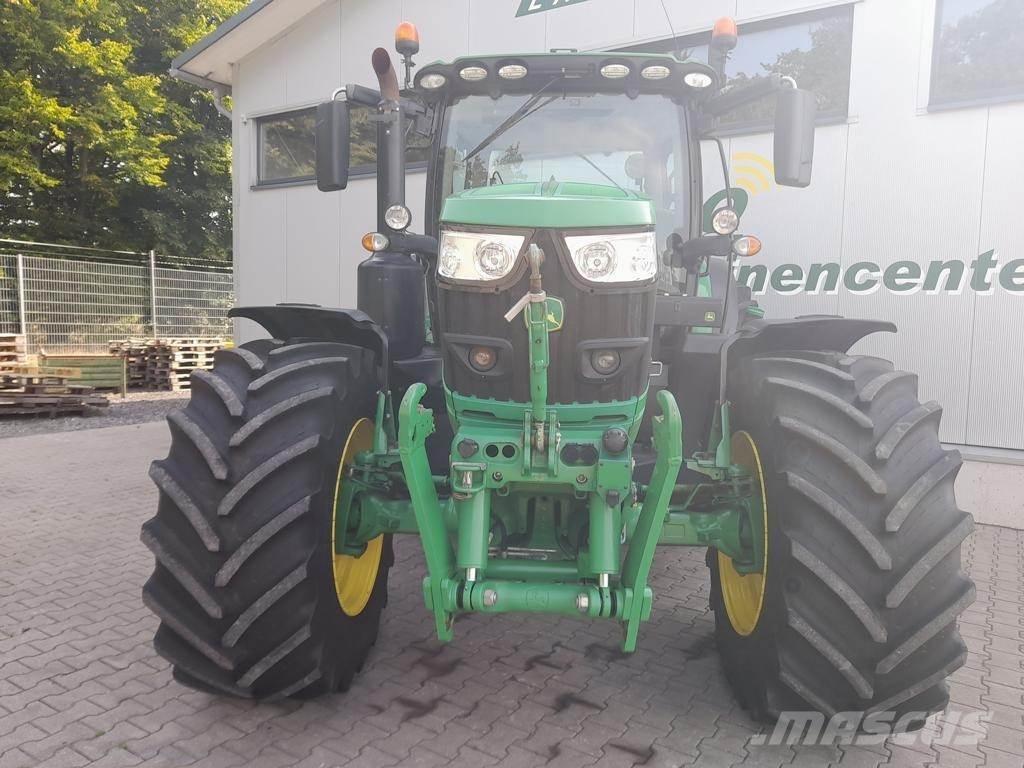 John Deere 6155R 曳引機