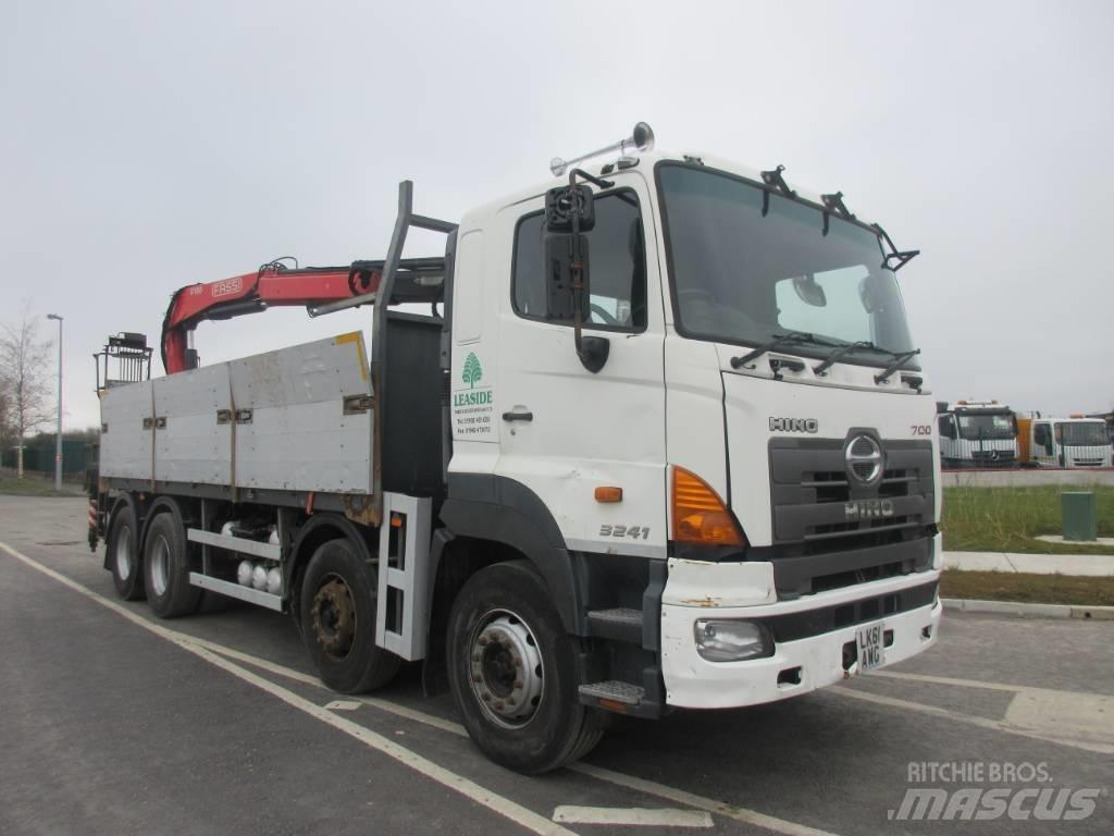 Hino 700 起重機卡車