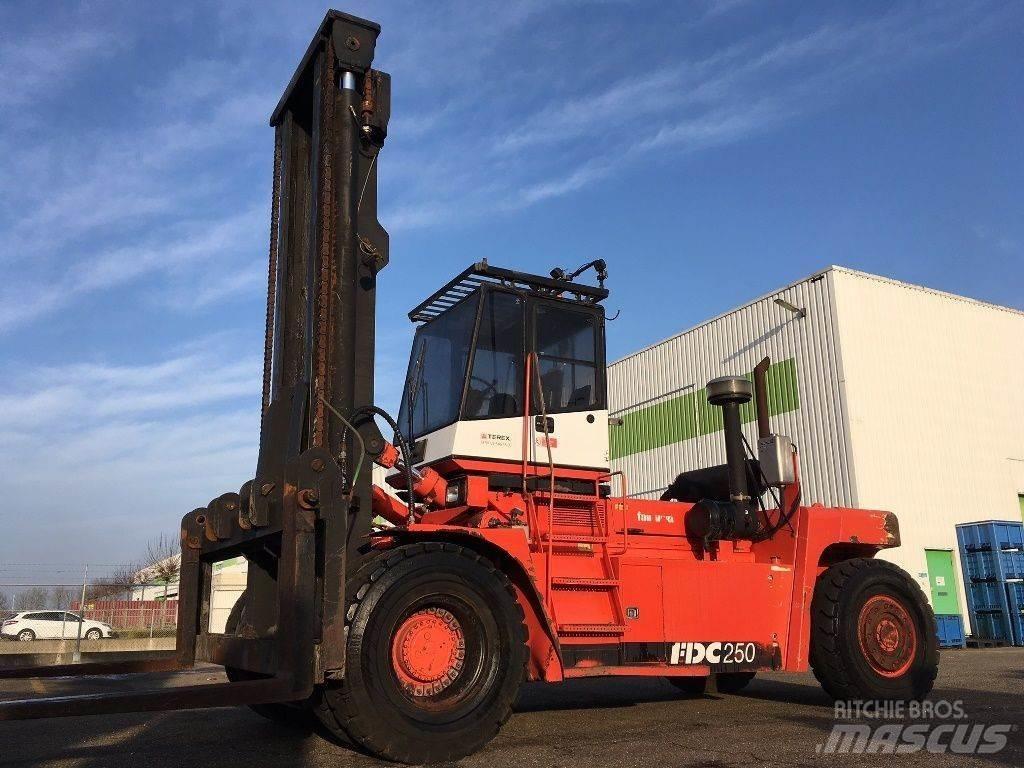 Fantuzzi FDC250 柴油卡車